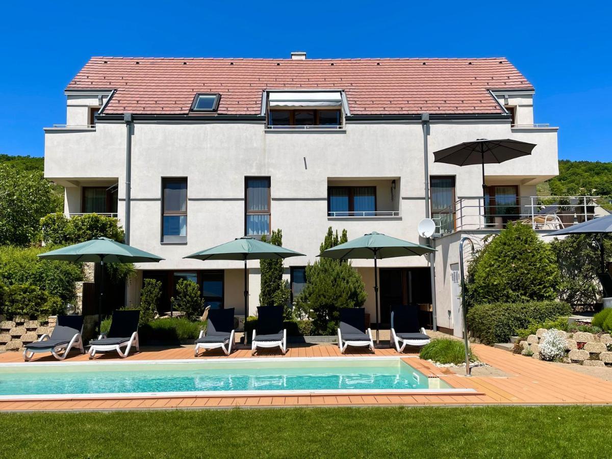 Panorama Apartmanhaz Balatonfüred Exterior foto